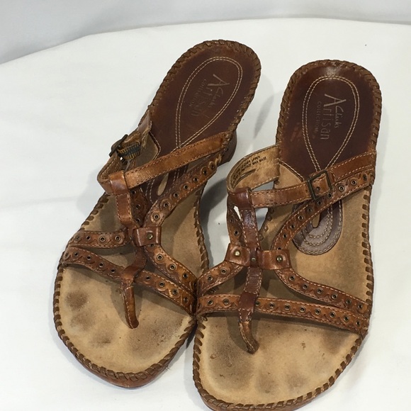 clarks artisan sandals